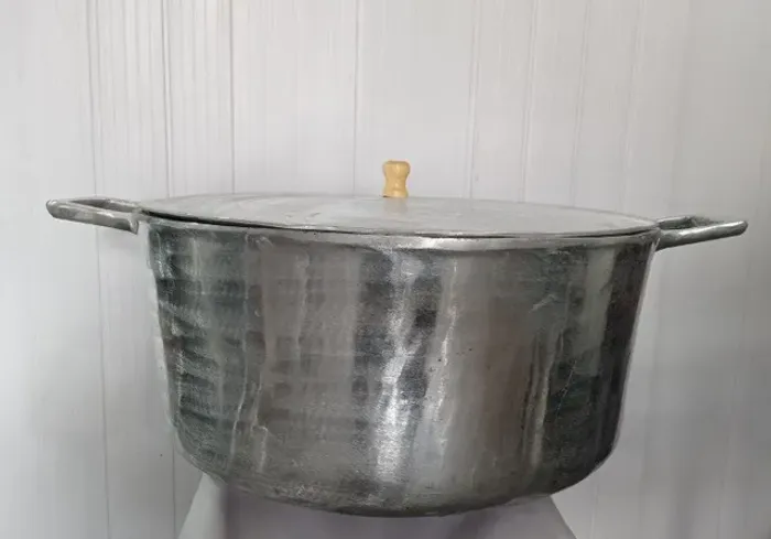 Panela Nº60 alumínio Batido Tampa grossa industrial Faz 10 kg de arroz