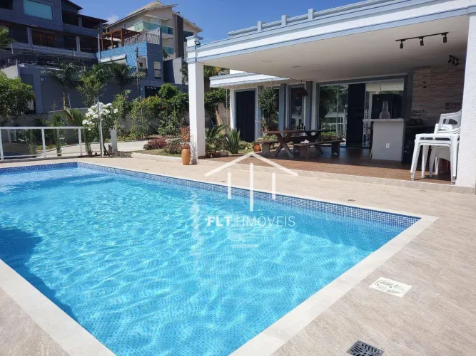 Casa com 4 dormitórios à venda, 320 m² por R$ 1.600.000,00 - Condomínio Village D' Atibaia
