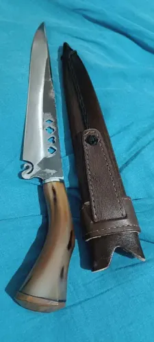 Faca artesanal naipes de baralho ? ? feita de tosador antigo