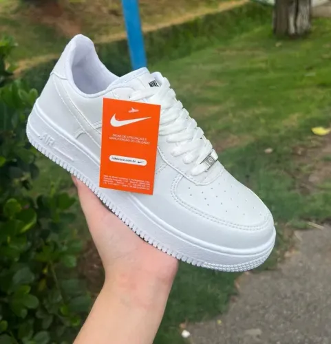 Tênis Nike Air force Premium 