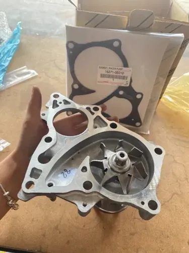 Bomba d´agua Motor Hilux 15\... Original
