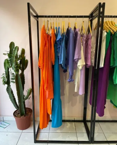 Araras / Closet em Metalon com MDF 