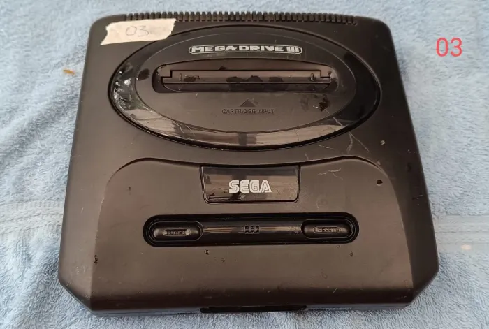 Carcaça Mega Drive 3 (3)