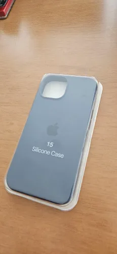 Capa silicone iphone 15