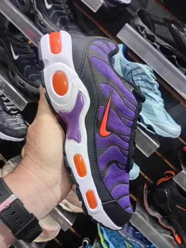 Nike Air Max Plus - Tênis Masculino - Roxo