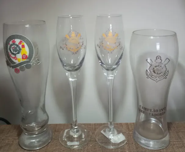 Kit de 4 Taças de Vidro - Decoradas