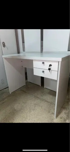 Mesa em MDF para escritório 1,20x60