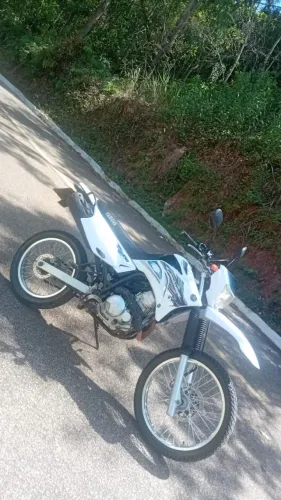xtz lander 250cc 