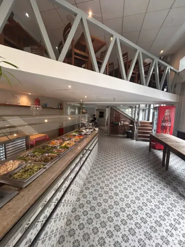 Passo Restaurante no Centro RJ - 340m², 150 lugares, pronto para operar (Candelária)