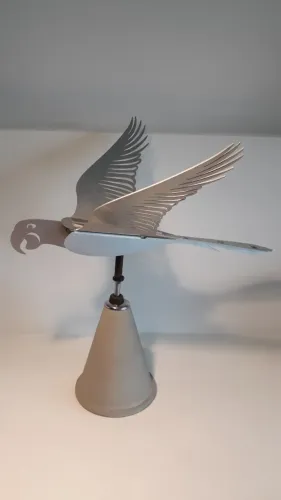 Escultura em metal de design