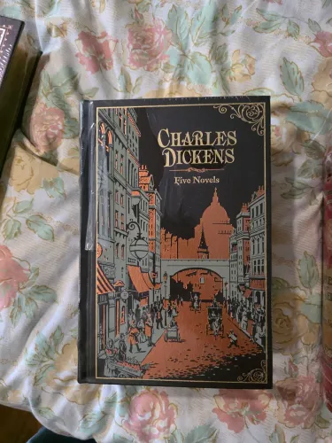 Charles Dickens: Five Novels | Uma história em duas cidades