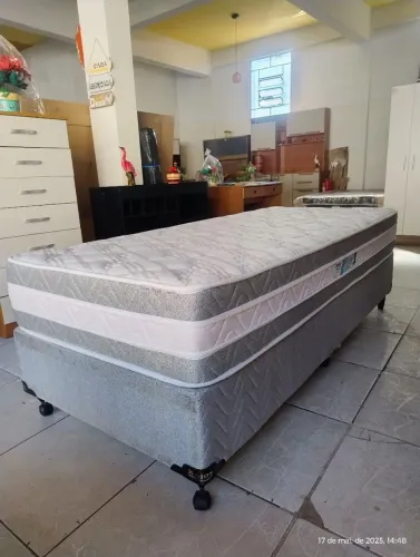 Colchão + Base Solteiro de mola Confortável e Elegante