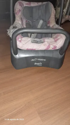 Bebê conforto com base burigotto