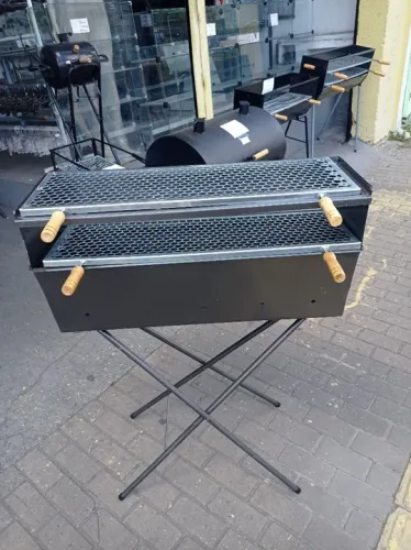 Churrasqueira de espetinho 2 andares 