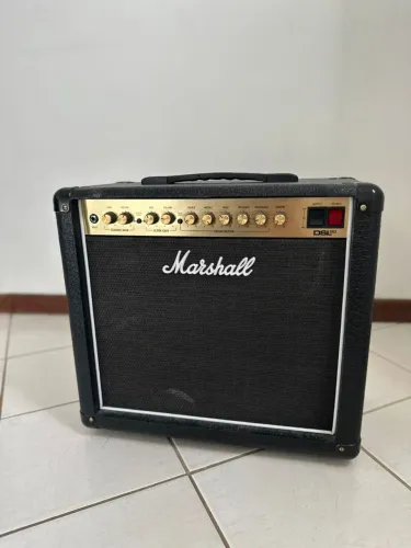 Amplificador Valvulado Marshall DSL20CR - 20w Combo - Som Autêntico Marshall<br>