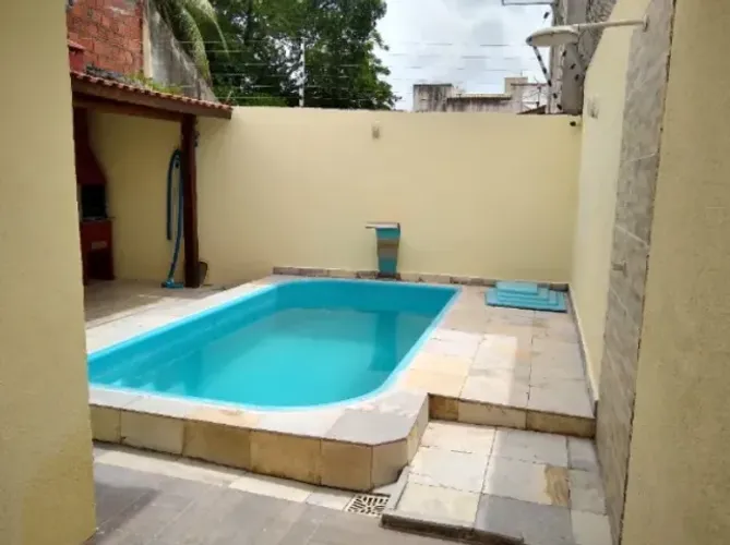 vende-se casa em nova descoberta com piscina CS1996