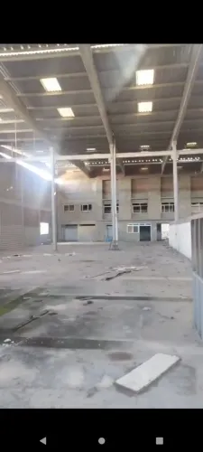 Galpão no CATOLÉ com 3.000m²