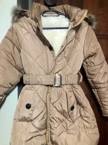 Casaco Feminino Acolchoado com Cinto -