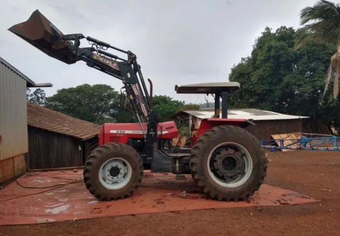 Trator Massey Fergunson 292 03/03 - Parcele 