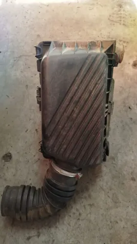 Caixa de filtro de ar gol G3 1.0 16 v