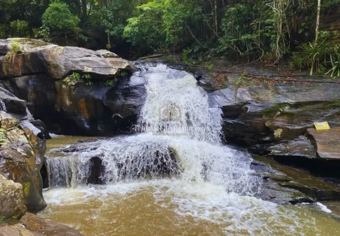 Sítio à venda entre Guaramiranga/Baturité, na região das Cachoeiras
