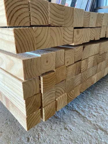 Pontalete 6x6 de Pinus