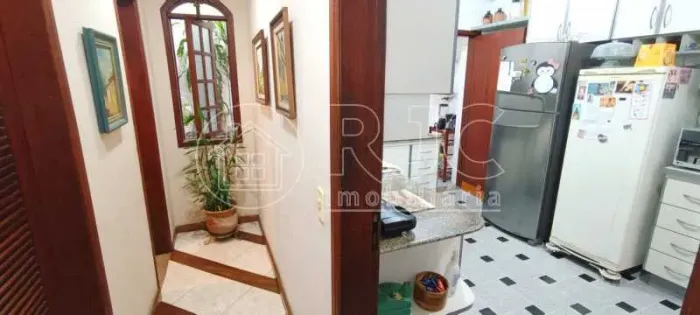 Imóvel para venda possui 183 metros quadrados com 3 quartos em Vila Isabel - Rio de Janeir