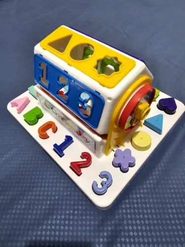 Brinquedos de interação para bebê
