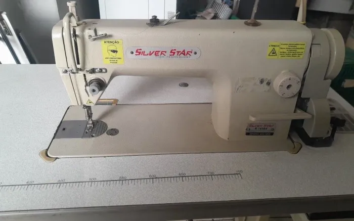 Máquina de Costura Silver Star
