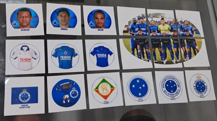 Lote de figurinhas do Cruzeiro 2008