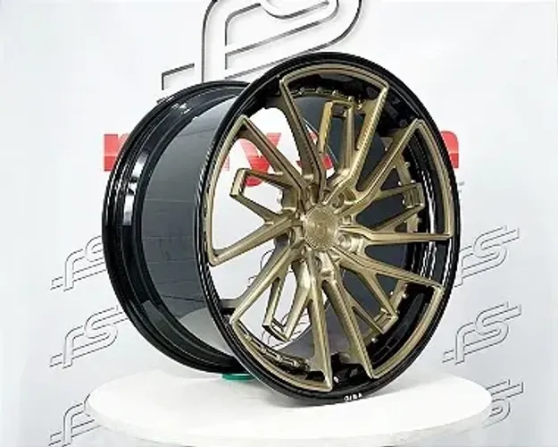 Roda Gisa FFT6255 Forged  Aro: 22" Tala: 9,5  Furação: 5x108  Offset: 40  Cor/Acabamento: 