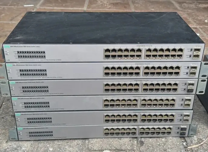 Switch HPE 1820 24Portas Gigabit 