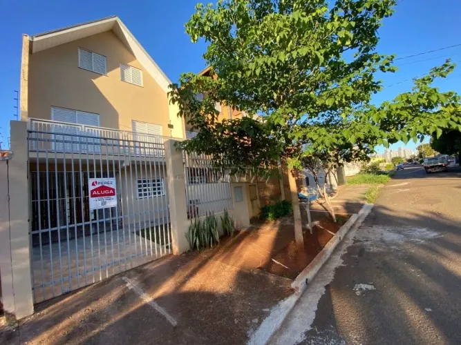 Casa para alugar no Portal de Versalhes 1 - Região oeste de Londrina