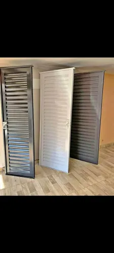 Porta veneziana alumínio ou ferro