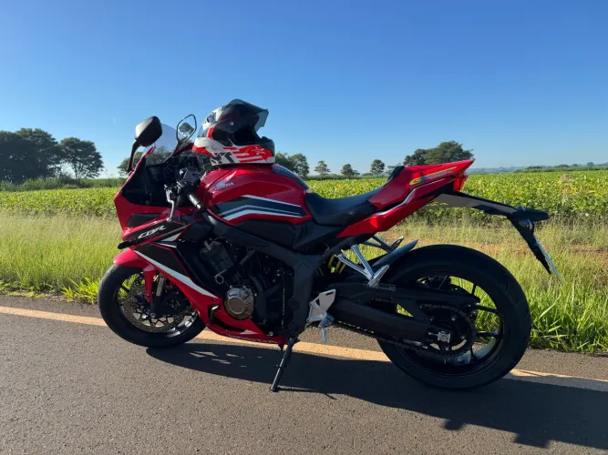 Honda CBR 650R 