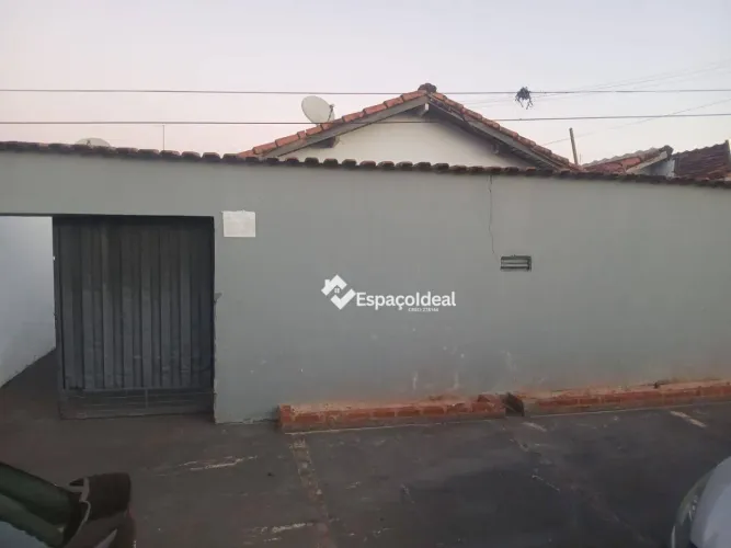 Casa com 4 dormitórios à venda, 160 m² por R$ 180.000,00 - Jardim Esperança - Macatuba/SP