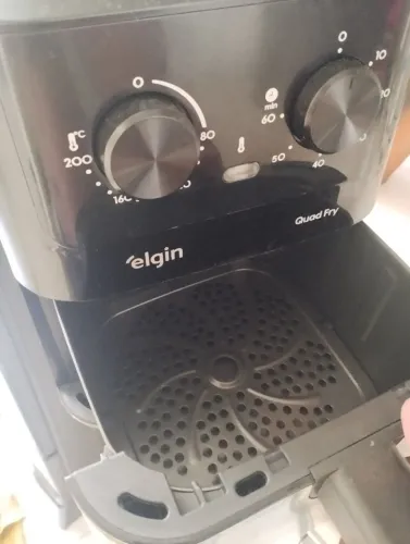 Vendo Fritadeira Air Fryer Elgin Quad Fry Afg42 4,2l 