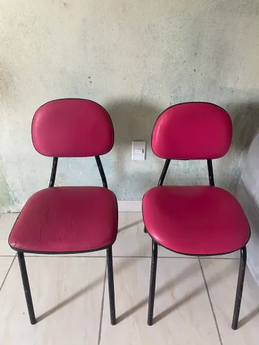CADEIRA SIMPLES DE FERRO