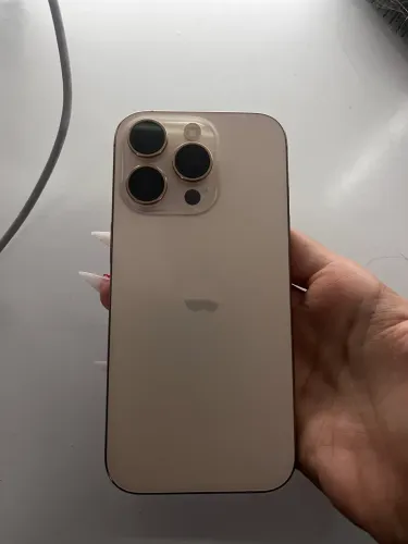 IPHONE 16 pro 256gb