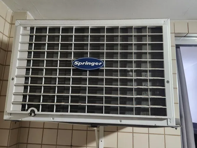 Ar Condicionado Janela Springer Mecânico 18000 BTU Frio 220V + Springer Midea