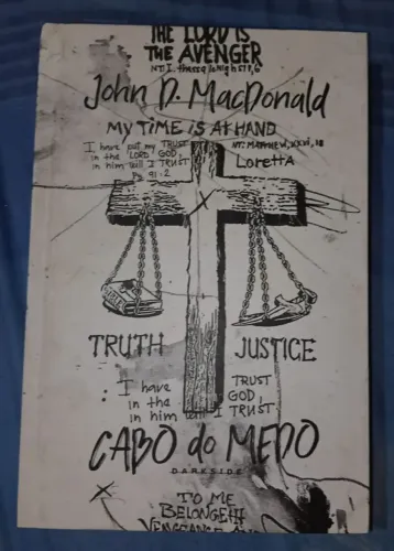 Vendo livros