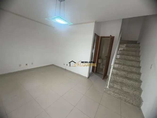 Casa com 2 dormitórios à venda, 74 m² por R$ 370.000,00 - Vila Valqueire - Rio de Janeiro/