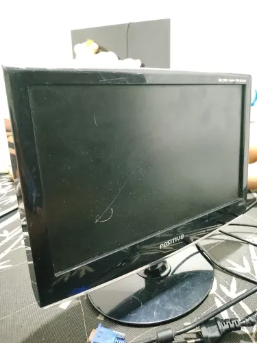 MONITOR POSITIVO LCD 16"