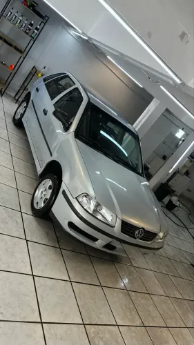 Volkswagen Gol Geração III Plus 1.0 MI 16V Gasolina Mec. 2P 2001