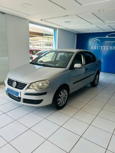 Volkswagen Polo Sedan 1.6 MI Total Flex 8V 4P 2007