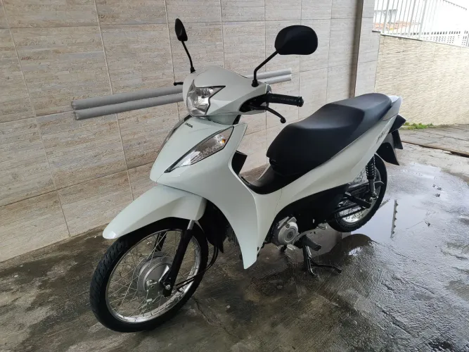 Biz 125 ES 2025/2026 com apenas 2228km