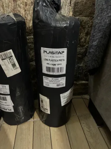 Lona plástica preta (100m)