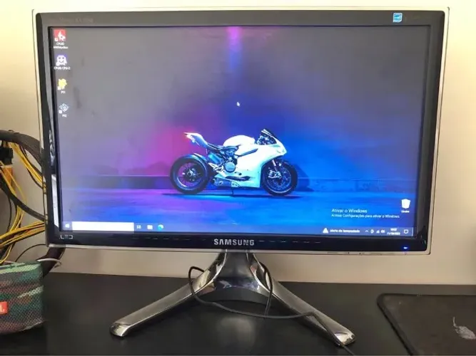 Vendo Monitor Samsung de 20 Polegadas