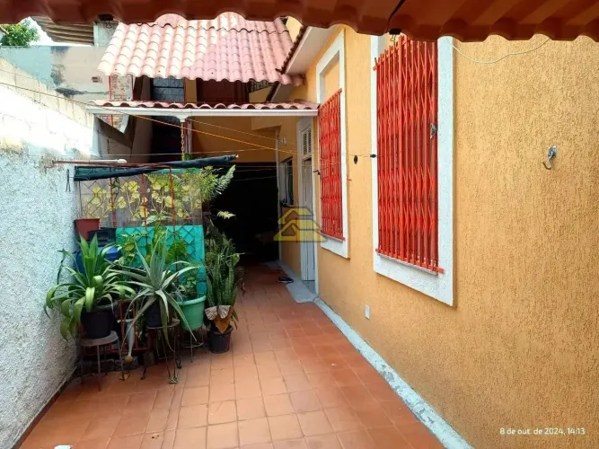 Santo Cristo | Casa 3 quartos, sendo 2 suites