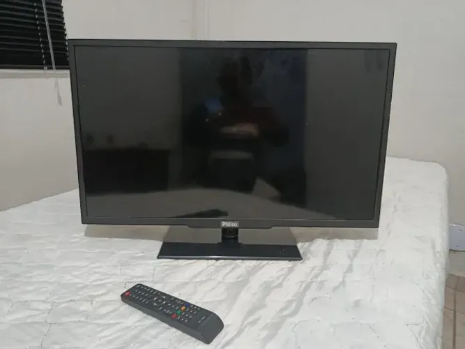 TV Philco 32' LED em perfeito estado
